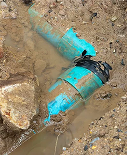 water-pipe-leak